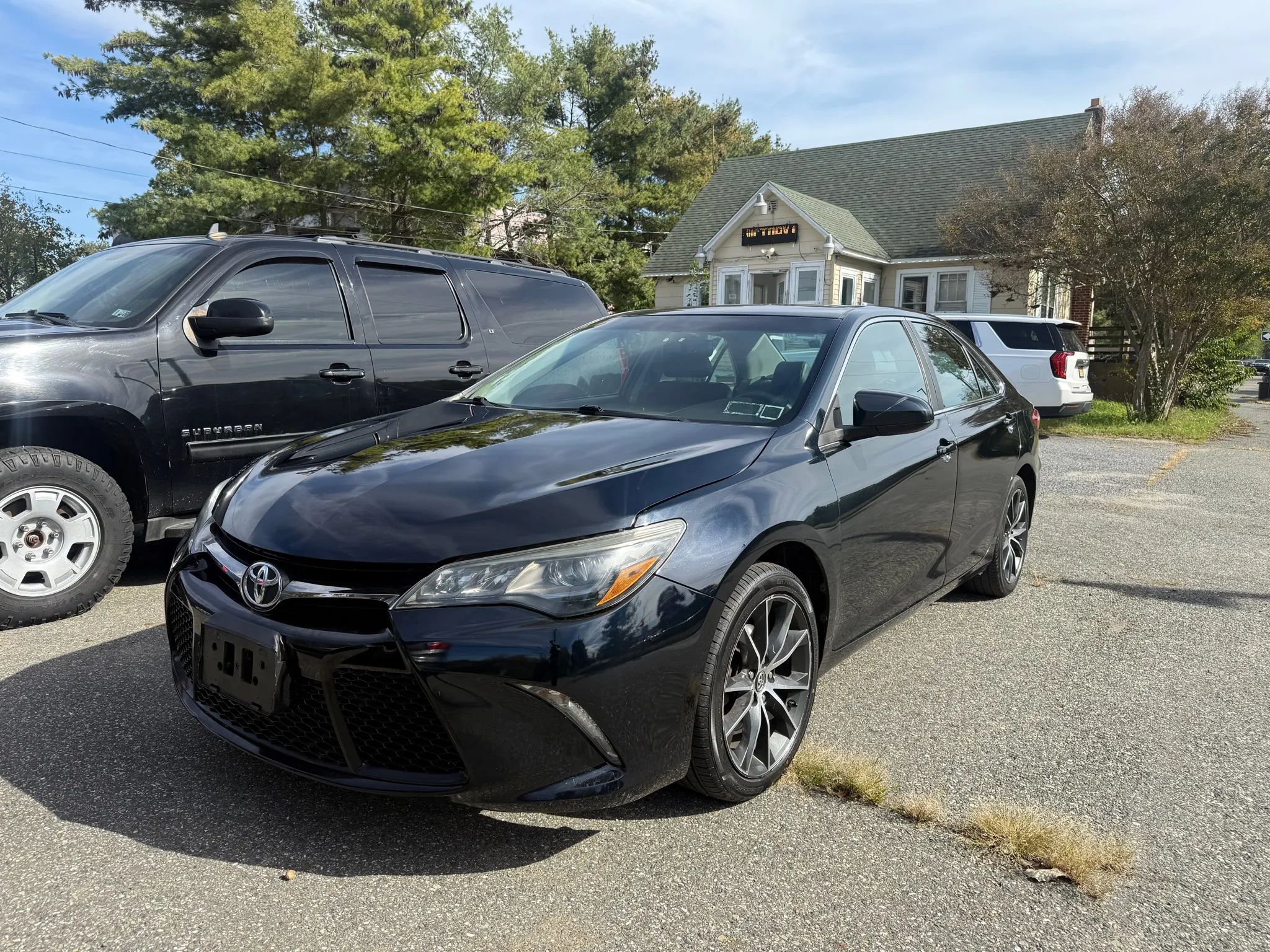 2017 Toyota Camry XSE's photo